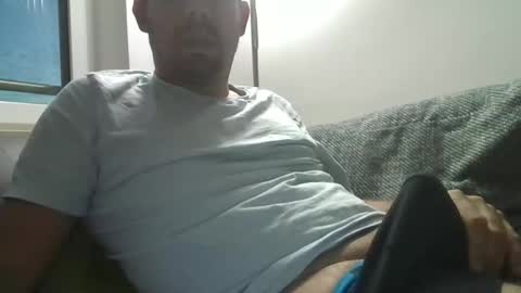 Snapshot of bangboom88 chatting on October 8, 5:08 pm Mark online show from October 8, 5:08 pm
