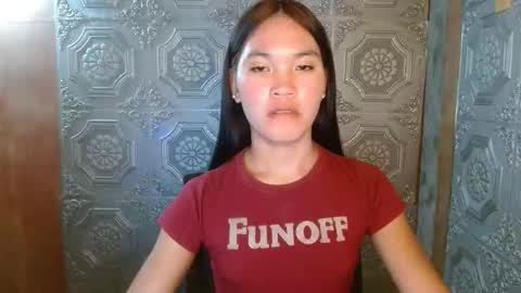 baninay810654 online show from September 25, 1:01 am