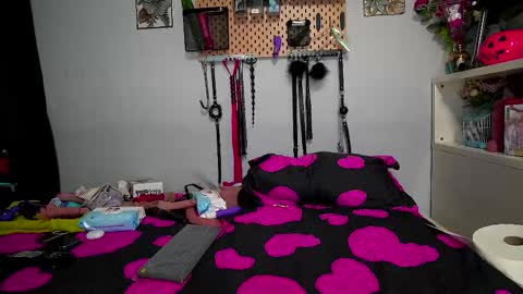 barbaraviciosa online show from November 7, 10:18 am