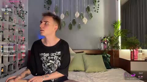 Snapshot of barbie_bi chatting on February 7, 1:43 pm My name is Molly. Please say hello I like talking to you. If you have any wishes or obscene desires please use the tip menu online show from February 7, 1:43 pm