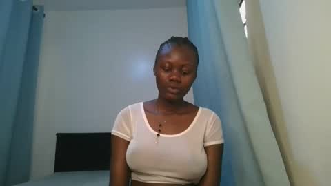 queen online show from February 19, 10:25 am