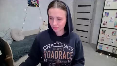 Snapshot of barbiepie chatting on November 2, 2:44 am barbiepie online show from November 2, 2:44 am