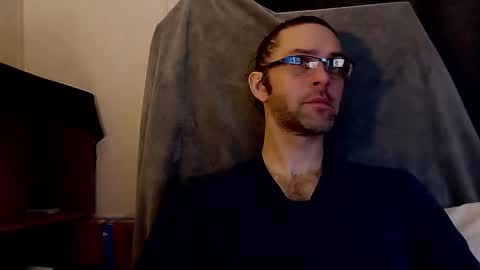 barebearstudio online show from April 5, 2:25 pm