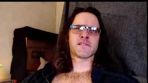 barebearstudio online show from April 7, 6:48 am