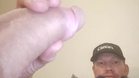 Snapshot of barniemay1 chatting on October 23, 12:56 am barniemay1 online show from October 23, 12:56 am