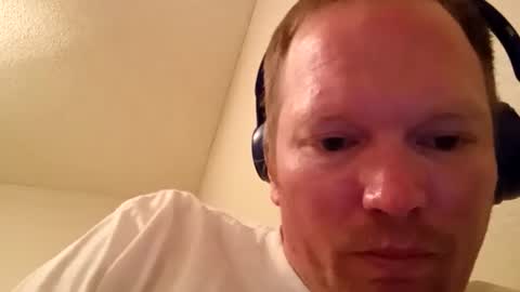 Snapshot of barniemay1 chatting on October 2, 1:15 am barniemay1 online show from October 2, 1:15 am