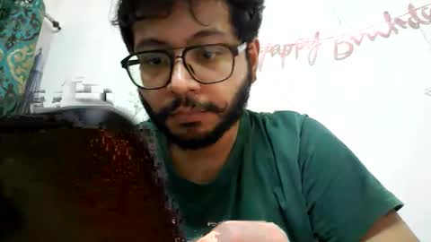 batmanxdddd111 online show from April 4, 6:37 pm