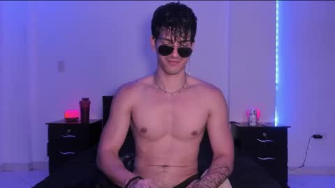 Valentino online show from January 27, 12:12 am