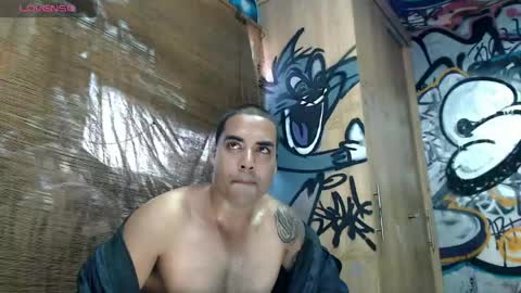 Justin online show from April 23, 7:59 pm