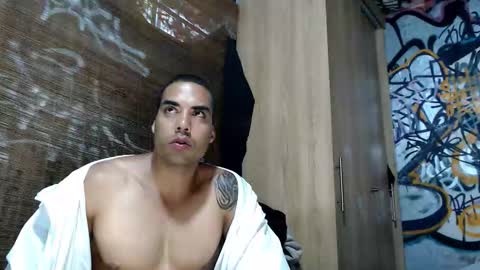 Justin online show from December 1, 10:30 pm