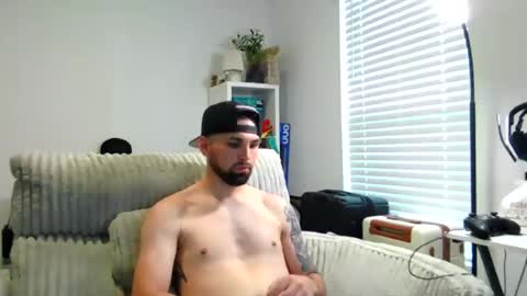 bbrandon21 online show from August 4, 6:15 pm