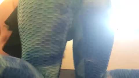 Snapshot of bdeunltd chatting on September 25, 6:48 pm bdeunltd online show from September 25, 6:48 pm