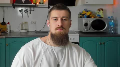 Zeus online show from December 4, 7:17 pm