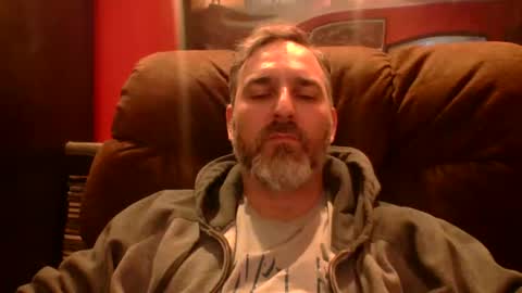 beardedambition online show from October 27, 12:43 am