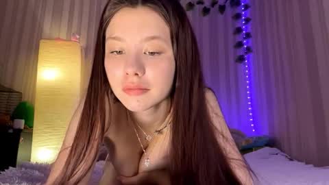 Bella online show from March 3, 1:18 pm