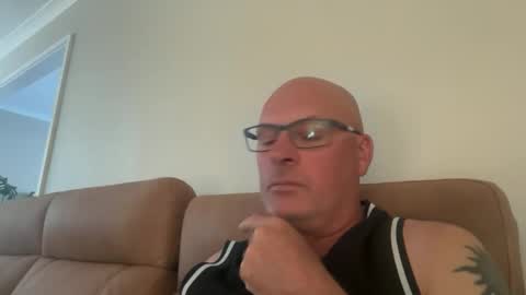 beatsboy87 online show from February 5, 7:56 am