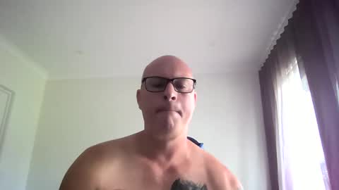 beatsboy87 online show from February 15, 4:25 am