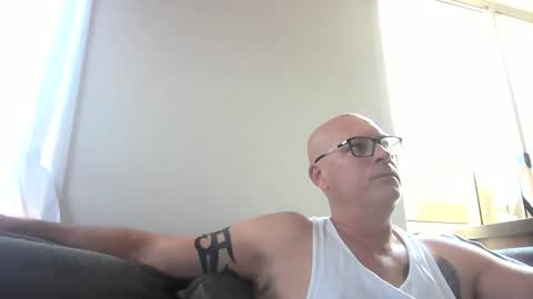 beatsboy87 online show from February 2, 6:47 am