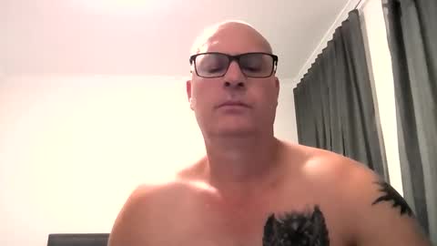 beatsboy87 online show from February 12, 10:56 am