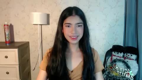 TRIXIE online show from December 18, 12:00 pm