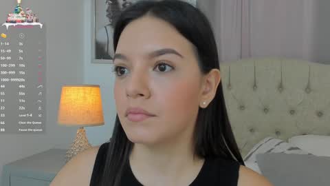 Ariana Reyes online show from December 21, 12:06 pm