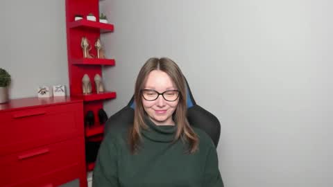 Zoe online show from October 28, 7:42 am