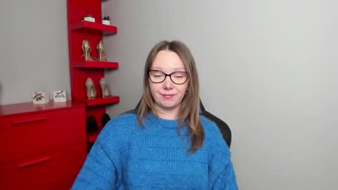 Zoe online show from November 18, 7:33 am