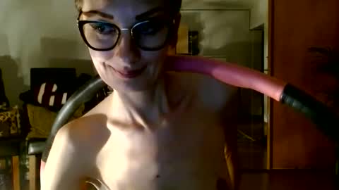 Raluca online show from May 24, 7:31 pm