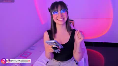 Snapshot of becca_be_ chatting on September 23, 4:17 am Becca is here online show from September 23, 4:17 am