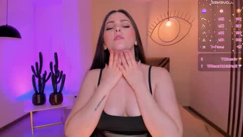 Am Becca online show from October 10, 8:03 pm