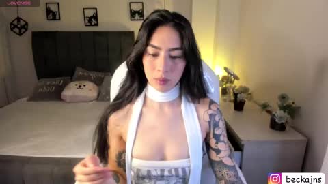 Marzhie online show from September 24, 2:02 pm