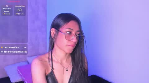 becky__g online show from October 20, 5:34 am