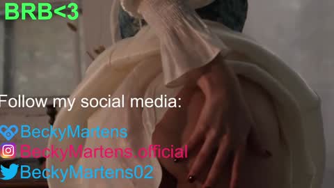 Snapshot of beckymartens chatting on December 27, 6:14 am BeckyMartens come join me on    while im offline here  online show from December 27, 6:14 am