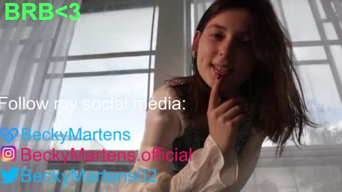Snapshot of beckymartens chatting on January 19, 4:33 am BeckyMartens come join me on    while im offline here  online show from January 19, 4:33 am