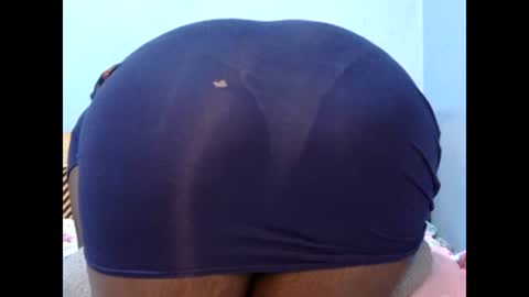 beckyswee online show from December 5, 9:55 am