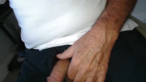 Stewie online show from November 17, 3:25 pm