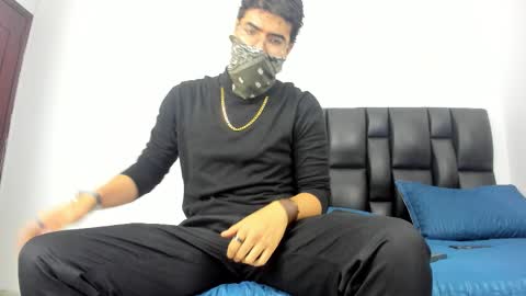 belialcrow666 online show from November 5, 8:44 pm