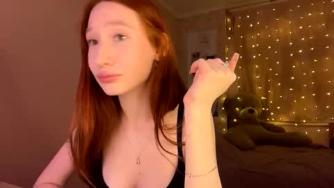 Stella online show from February 23, 4:42 pm