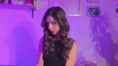 Snapshot of belindareyes chatting on September 21, 2:37 am Bel  online show from September 21, 2:37 am