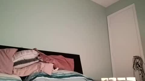 bella814593 online show from November 30, 3:57 am