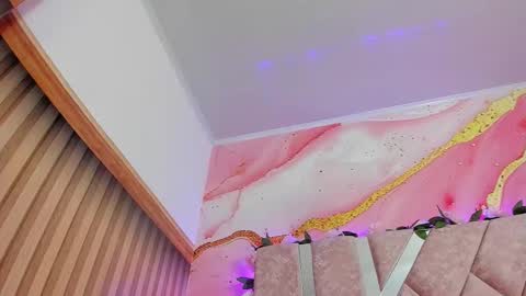 Melanie  online show from February 27, 10:41 am