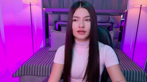 Bella  online show from March 24, 1:39 pm