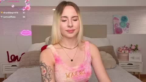 Bella online show from May 14, 9:57 pm