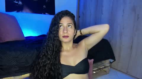 Bella Ponce  online show from November 4, 2:51 pm