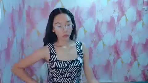 bella online show from April 19, 12:06 pm