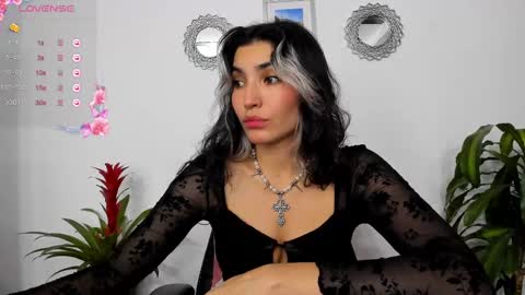 Bella online show from March 2, 4:53 pm