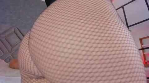 Cris online show from March 27, 7:37 pm