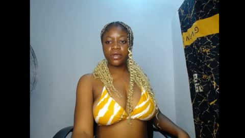 bella online show from May 3, 9:43 pm
