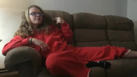 belladior24 online show from October 26, 2:45 am