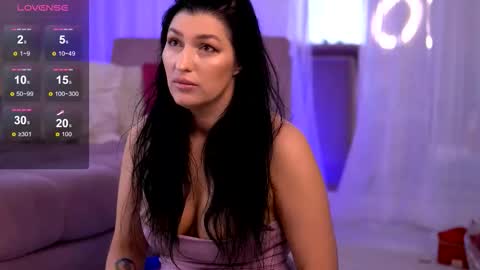 Eva online show from December 3, 8:15 am